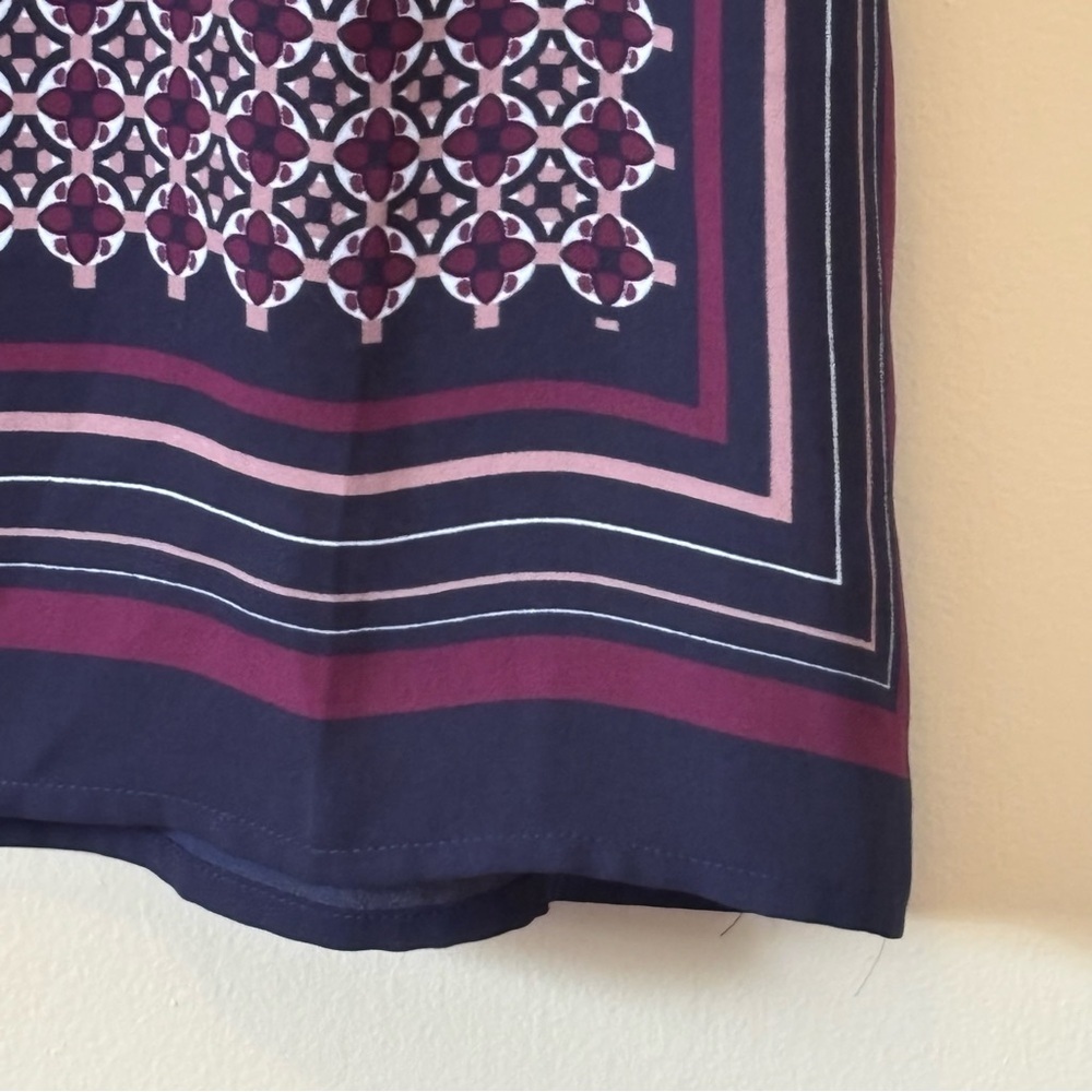LOFT|Blue Purple White Sleeveless Tunic Side Slit Blouse w/Mandarin Collar Sz XS - Picture 4 of 4